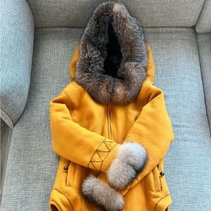 Amazing parka made from wool, crystal fox fur, and quilted lining Size S